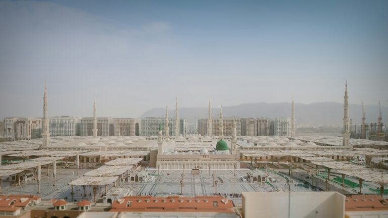 Maulid Nabi dan Warisan Rasulullah Apa yang Tetap Hidup Setelah Beliau Wafat
